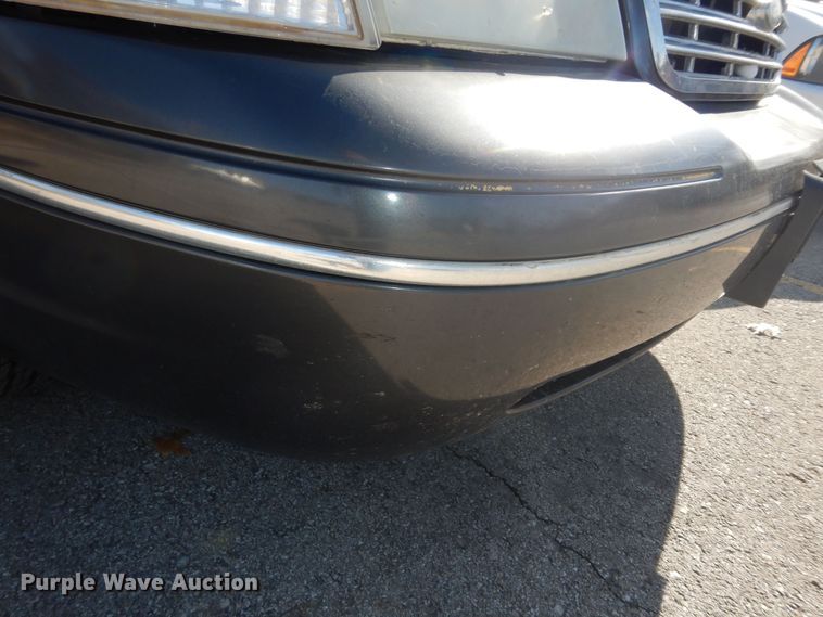 image for item DK7612 2005 Ford Crown Victoria Police Interceptor