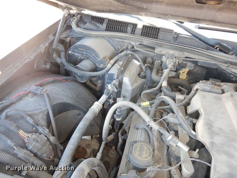 image for item DK7612 2005 Ford Crown Victoria Police Interceptor