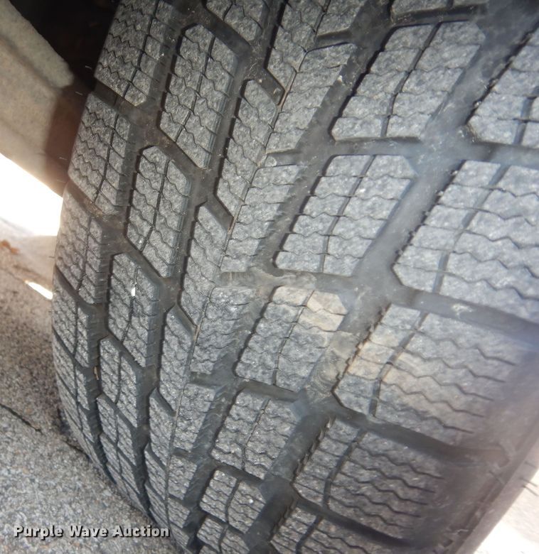 image for item DK7612 2005 Ford Crown Victoria Police Interceptor