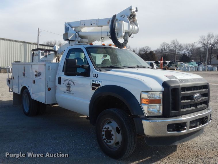 image for item DK7614 2009 Ford F550 Super Duty XL  bucket truck