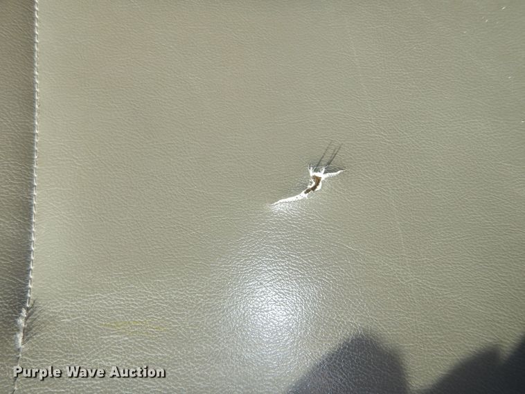 image for item DK7614 2009 Ford F550 Super Duty XL  bucket truck