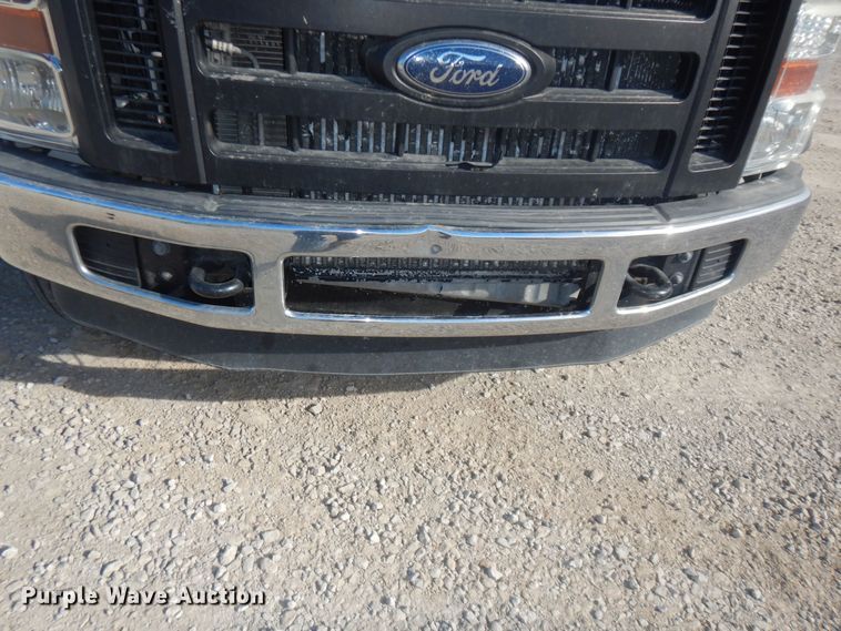 image for item DK7614 2009 Ford F550 Super Duty XL  bucket truck