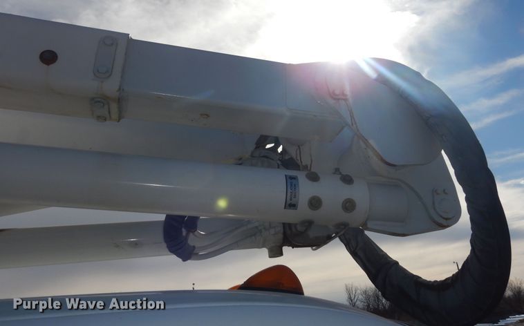 image for item DK7614 2009 Ford F550 Super Duty XL  bucket truck