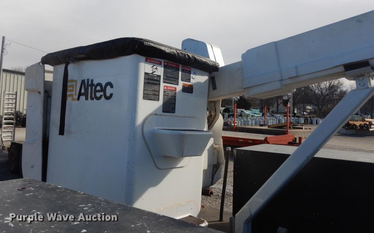 image for item DK7614 2009 Ford F550 Super Duty XL  bucket truck