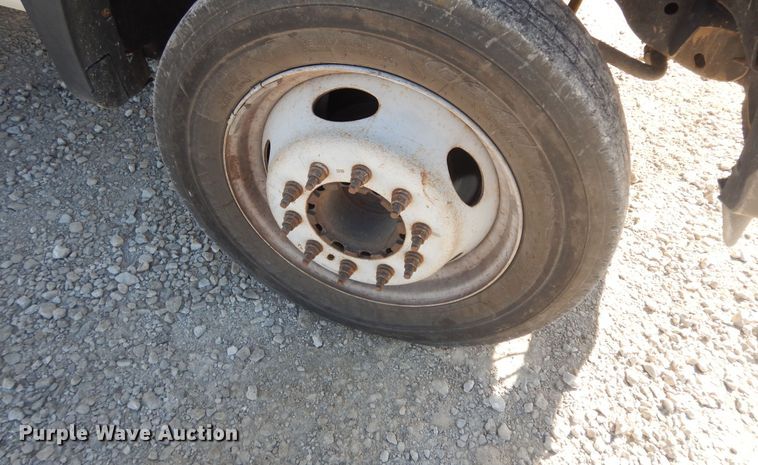 image for item DK7614 2009 Ford F550 Super Duty XL  bucket truck