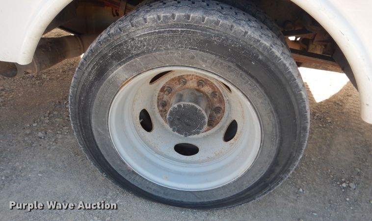 image for item DK7614 2009 Ford F550 Super Duty XL  bucket truck