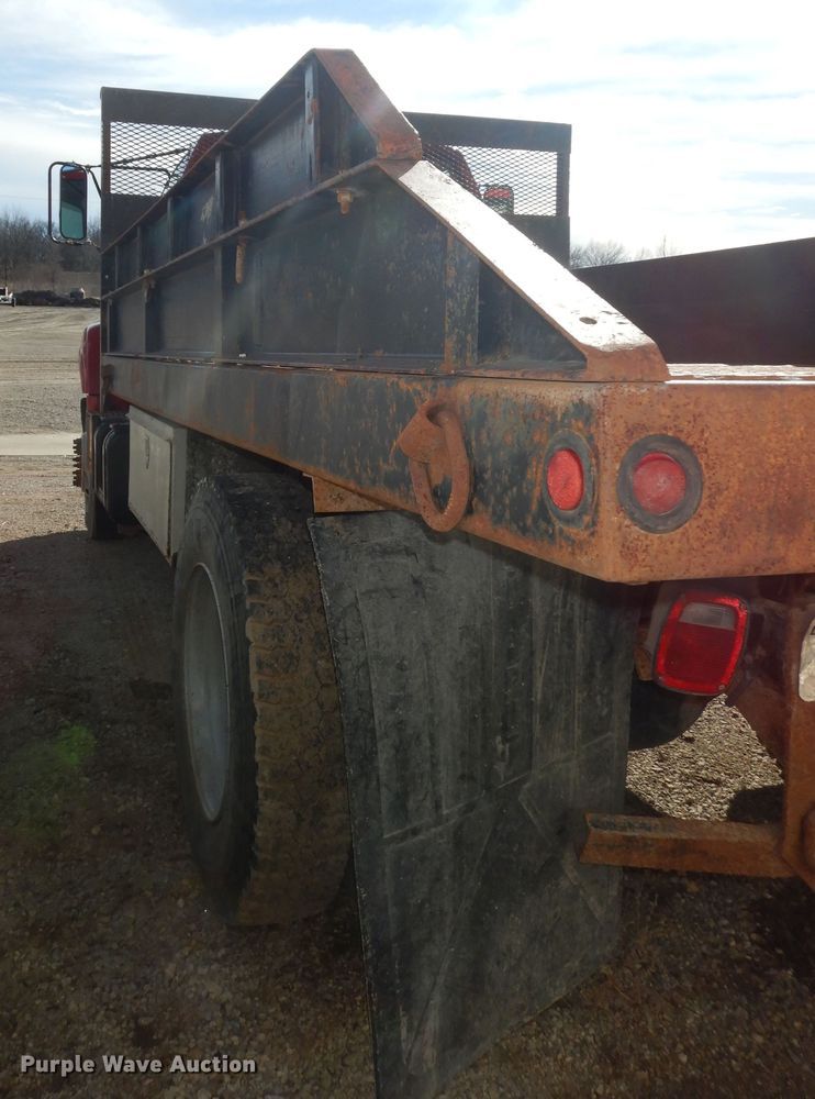 image for item DK7616 1999 Chevrolet  dump flatbed truck