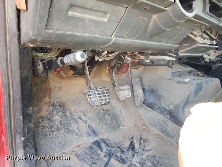 image for item DK7616 1999 Chevrolet  dump flatbed truck