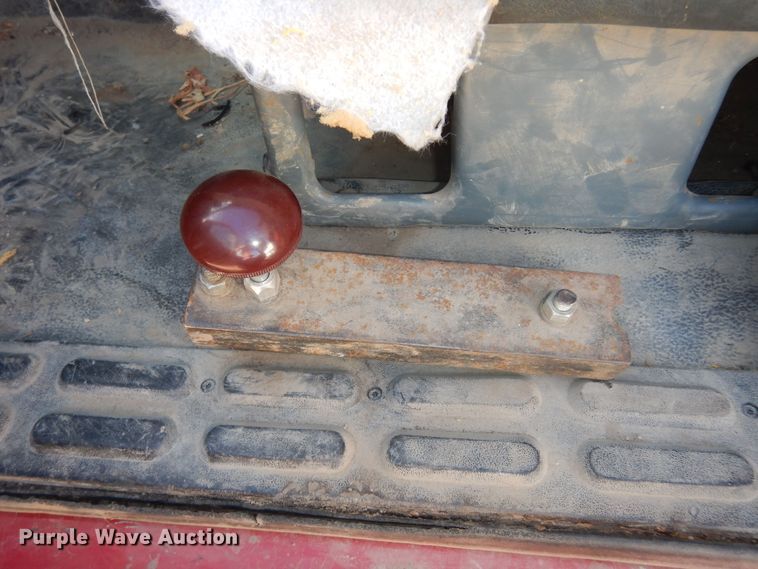 image for item DK7616 1999 Chevrolet  dump flatbed truck