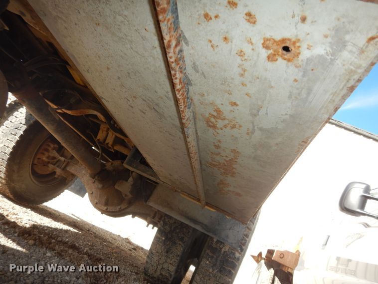 image for item DK7616 1999 Chevrolet  dump flatbed truck