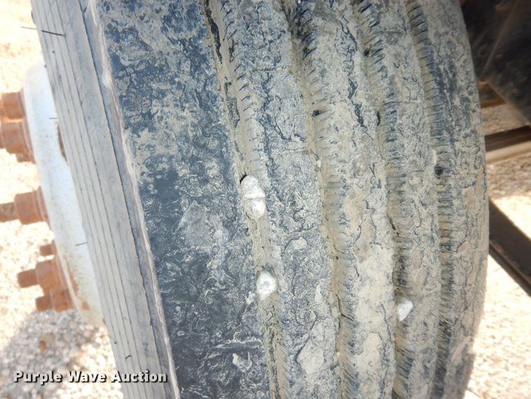 image for item DK7616 1999 Chevrolet  dump flatbed truck