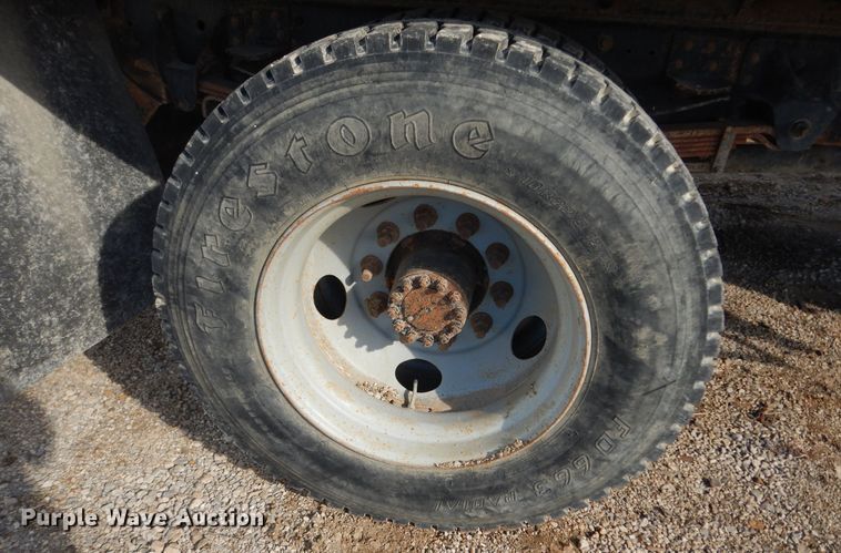 image for item DK7616 1999 Chevrolet  dump flatbed truck