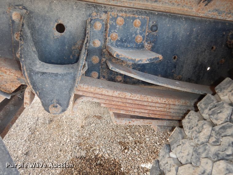 image for item DK7616 1999 Chevrolet  dump flatbed truck