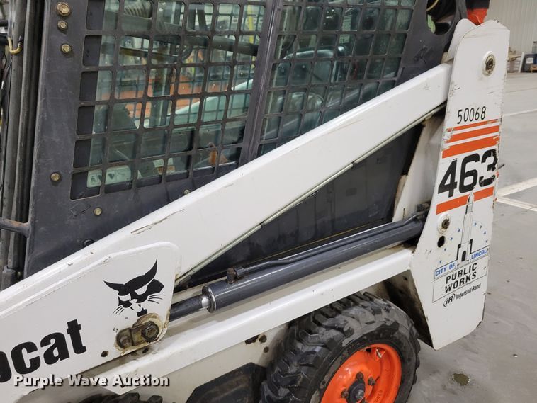 image for item DM8195 2005 Bobcat 463  skid steer loader
