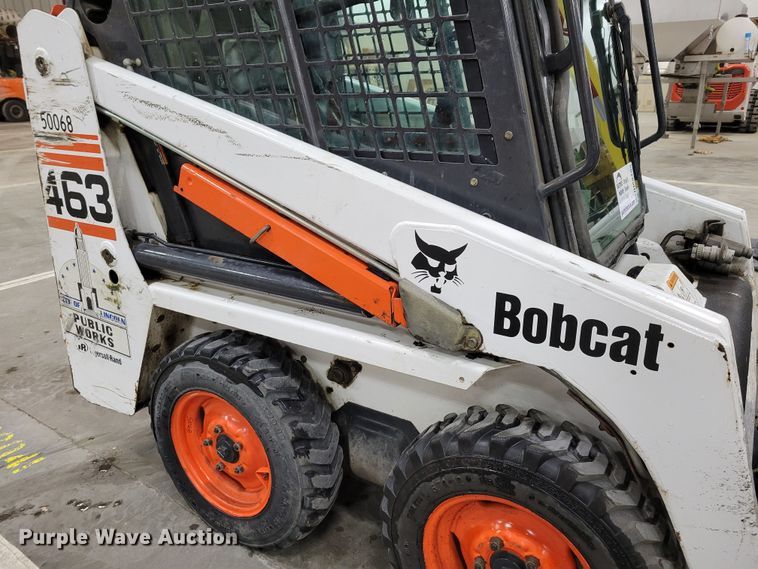 image for item DM8195 2005 Bobcat 463  skid steer loader