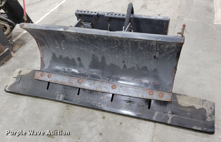 image for item DM8195 2005 Bobcat 463  skid steer loader