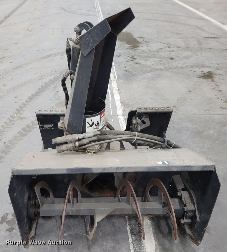 image for item DM8195 2005 Bobcat 463  skid steer loader