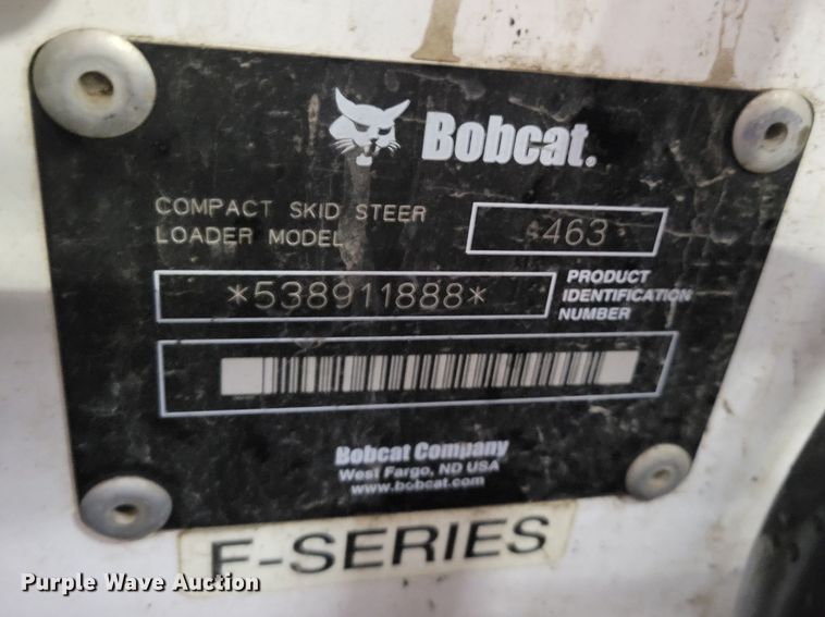 image for item DM8195 2005 Bobcat 463  skid steer loader