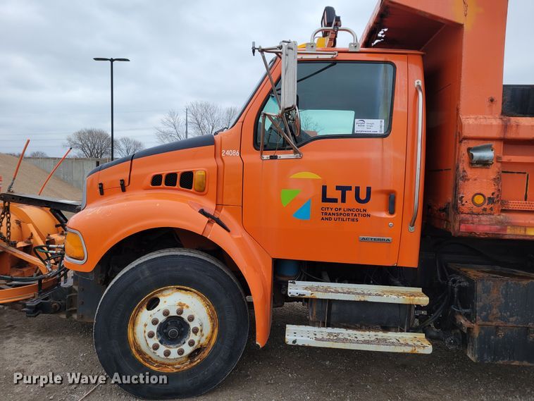 image for item DM8196 2003 Sterling Acterra M7500  dump truck