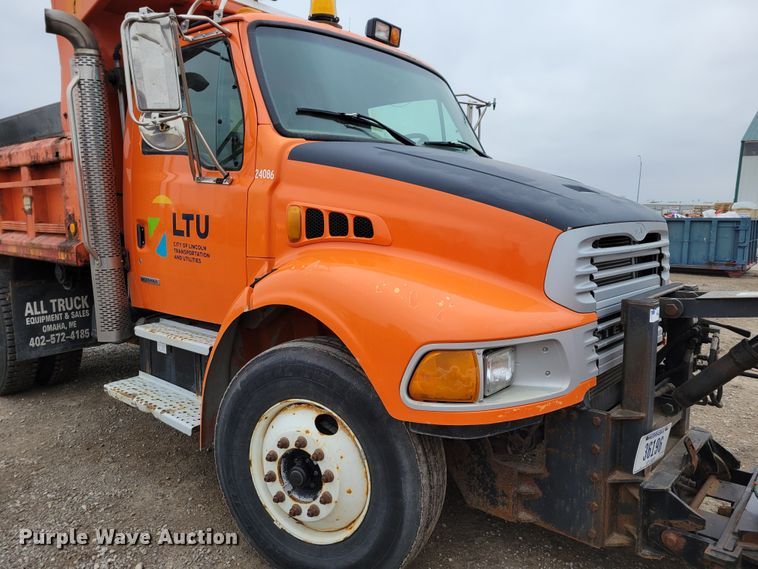 image for item DM8196 2003 Sterling Acterra M7500  dump truck