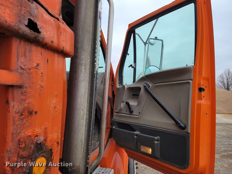 image for item DM8196 2003 Sterling Acterra M7500  dump truck