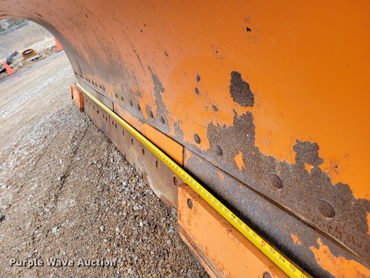 image for item DM8197 2001 Sterling L7500  dump truck