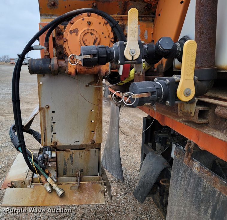 image for item DM8197 2001 Sterling L7500  dump truck