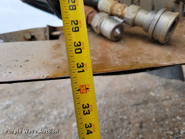 image for item DM8197 2001 Sterling L7500  dump truck