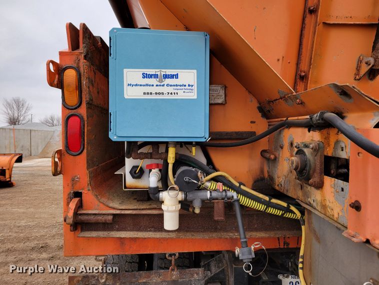 image for item DM8197 2001 Sterling L7500  dump truck