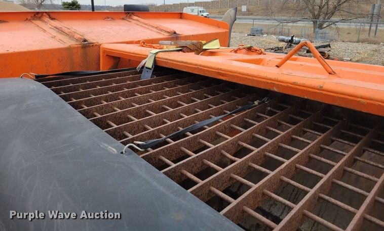 image for item DM8197 2001 Sterling L7500  dump truck