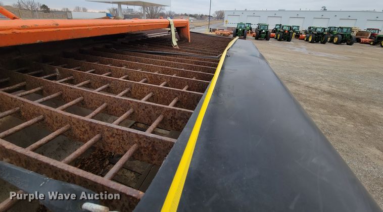 image for item DM8197 2001 Sterling L7500  dump truck