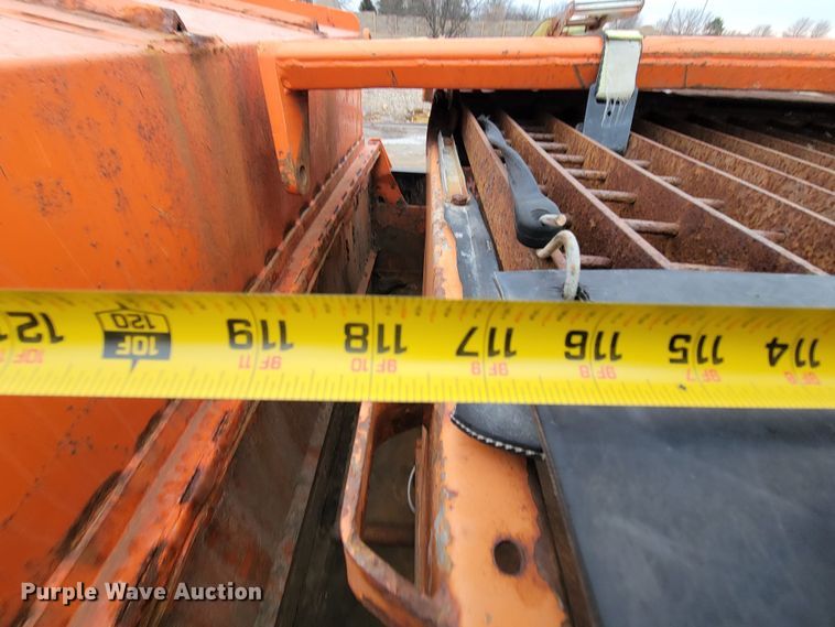 image for item DM8197 2001 Sterling L7500  dump truck