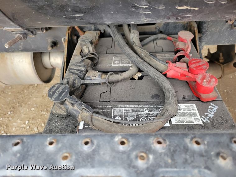 image for item DM8197 2001 Sterling L7500  dump truck