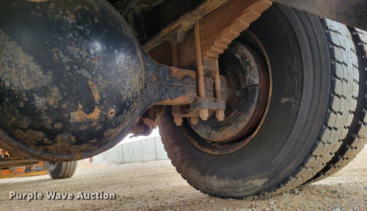 image for item DM8197 2001 Sterling L7500  dump truck