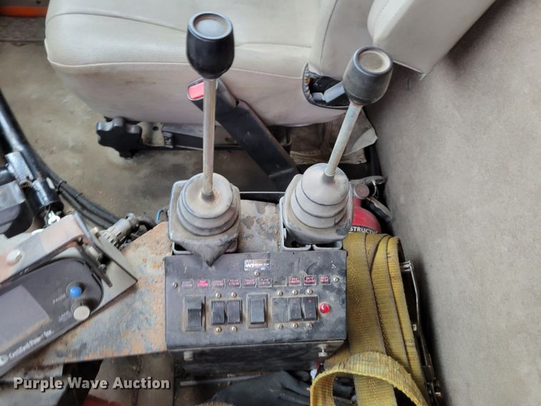 image for item DM8197 2001 Sterling L7500  dump truck