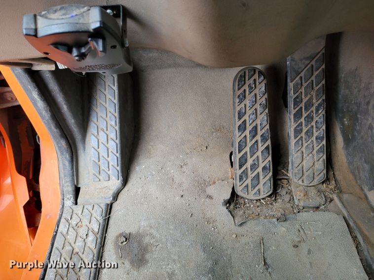 image for item DM8197 2001 Sterling L7500  dump truck