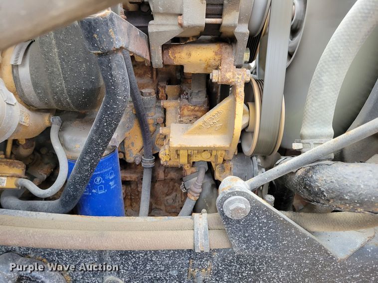 image for item DM8197 2001 Sterling L7500  dump truck