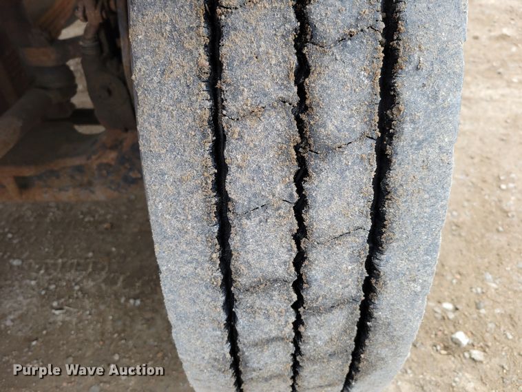 image for item DM8197 2001 Sterling L7500  dump truck