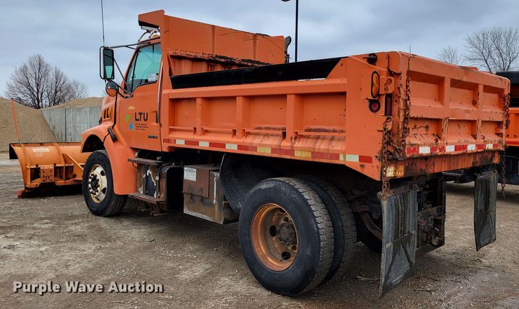 image for item DM8198 2001 Sterling L7500  dump truck