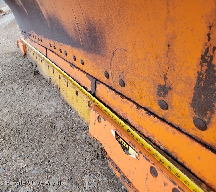 image for item DM8198 2001 Sterling L7500  dump truck