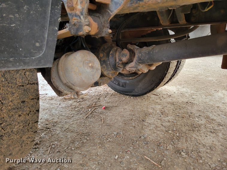 image for item DM8198 2001 Sterling L7500  dump truck