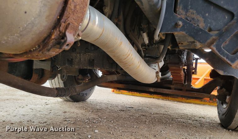 image for item DM8198 2001 Sterling L7500  dump truck