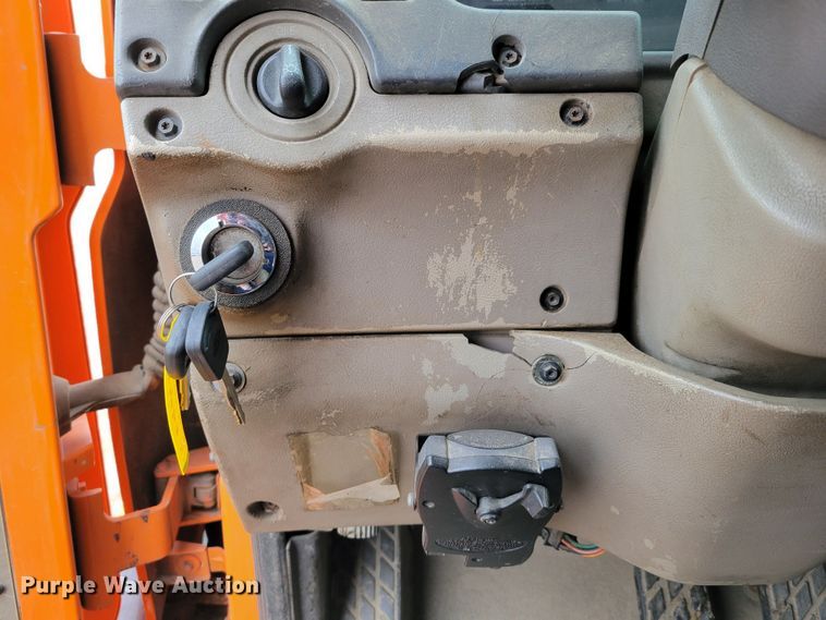 image for item DM8198 2001 Sterling L7500  dump truck