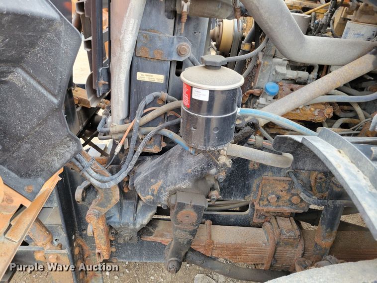 image for item DM8198 2001 Sterling L7500  dump truck