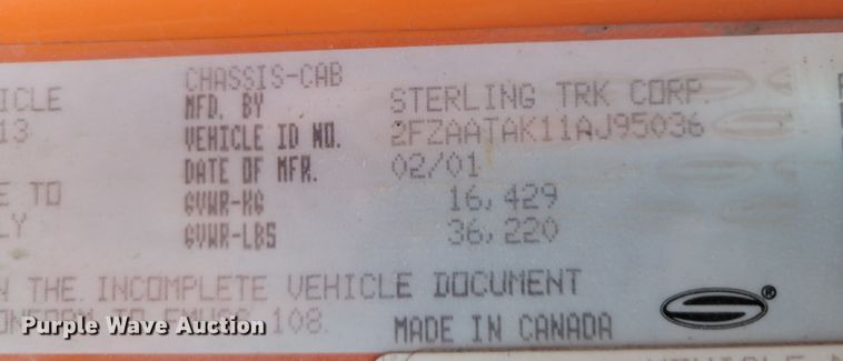 image for item DM8198 2001 Sterling L7500  dump truck