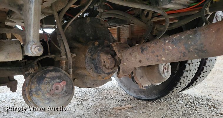 image for item DM8199 2005 Freightliner Business Class M2  dump truck