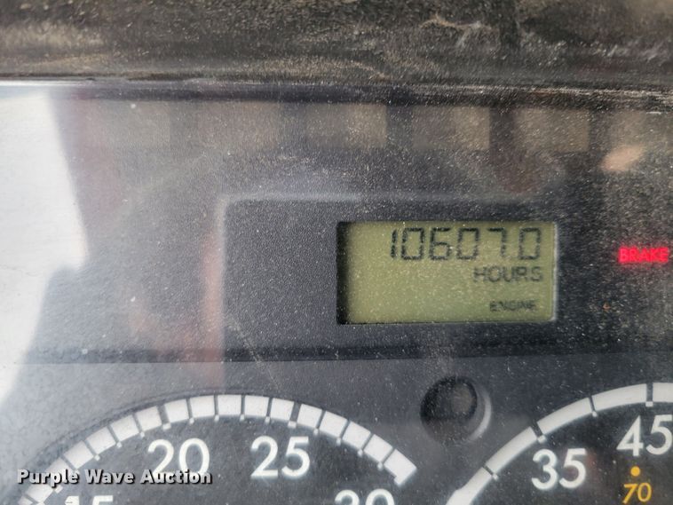 image for item DM8199 2005 Freightliner Business Class M2  dump truck