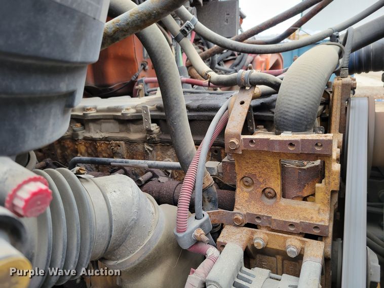 image for item DM8199 2005 Freightliner Business Class M2  dump truck