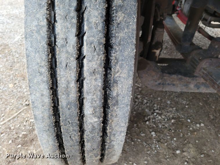 image for item DM8199 2005 Freightliner Business Class M2  dump truck