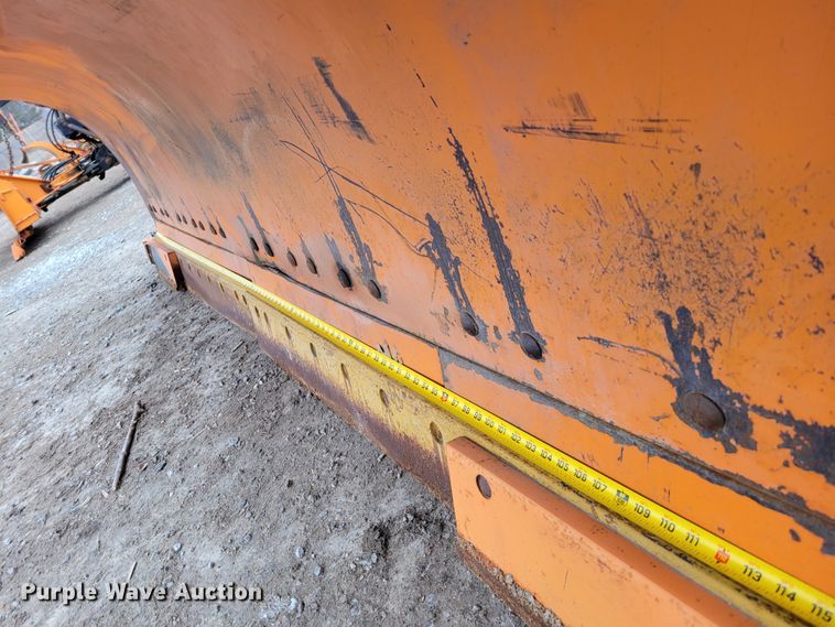 image for item DM8200 2005 Freightliner Business Class M2  dump truck